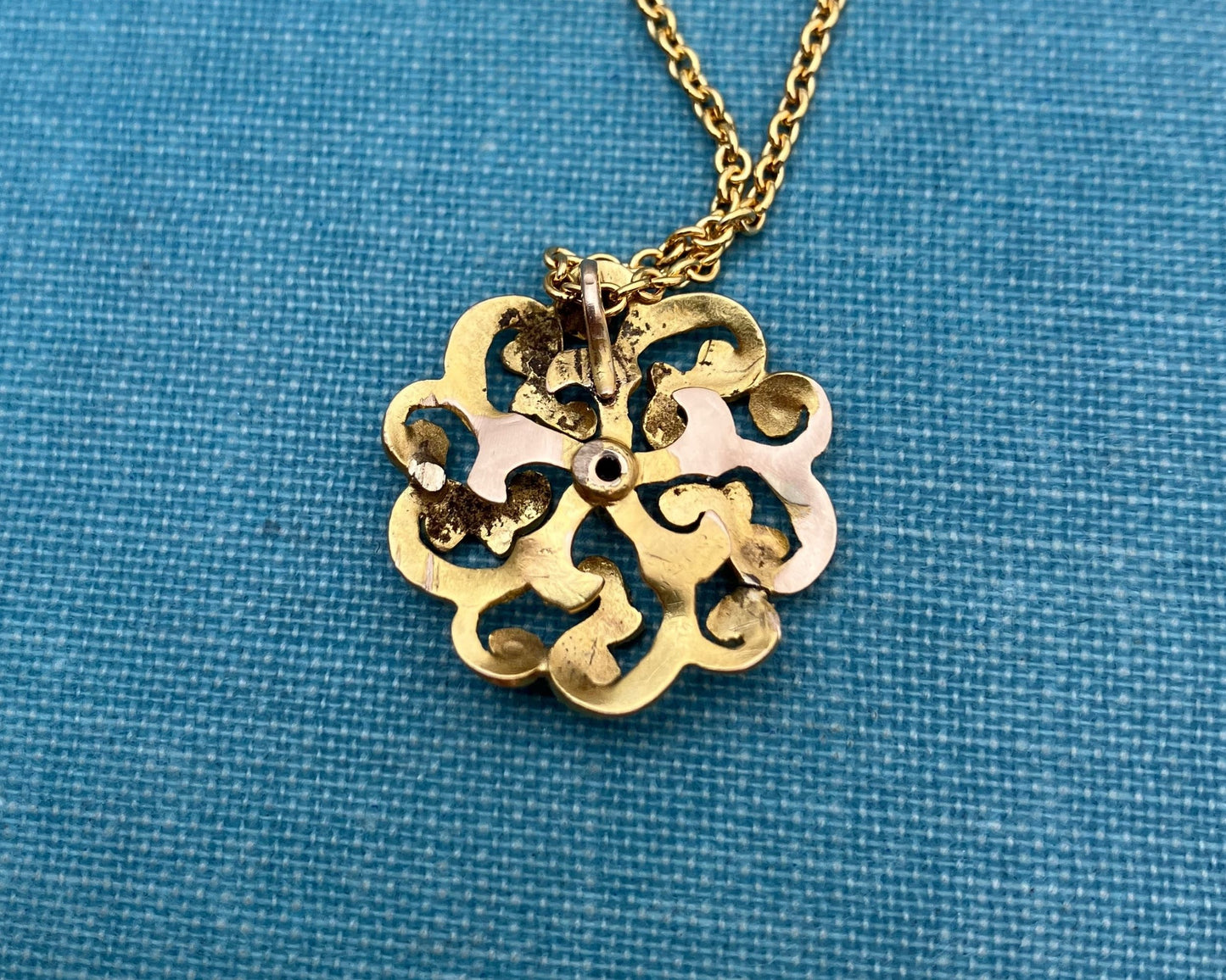 Scroll Pendant