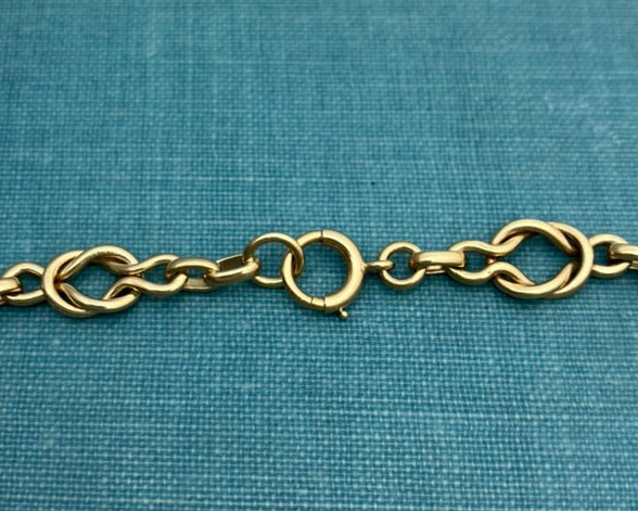 Square Knot Bracelet