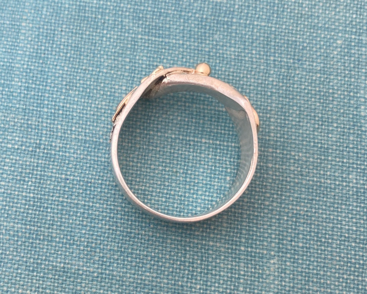 Mobius Designer Ring
