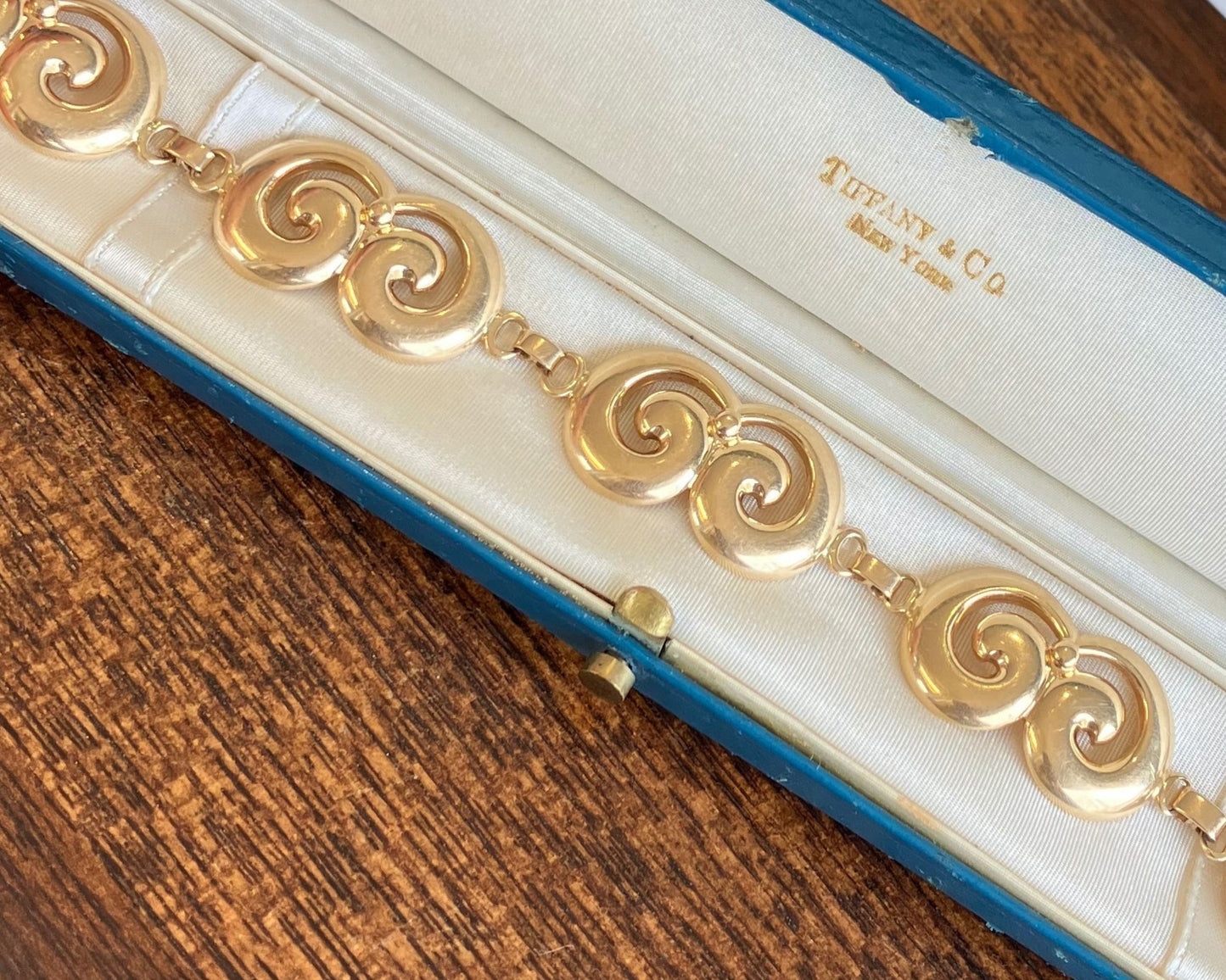 Swirl Link Bracelet