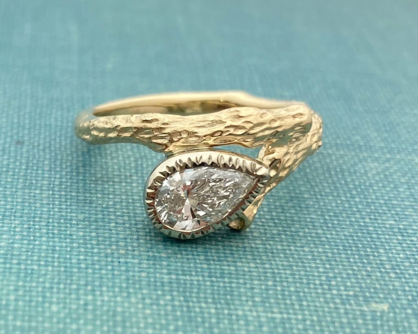 Pear Diamond Branch Ring