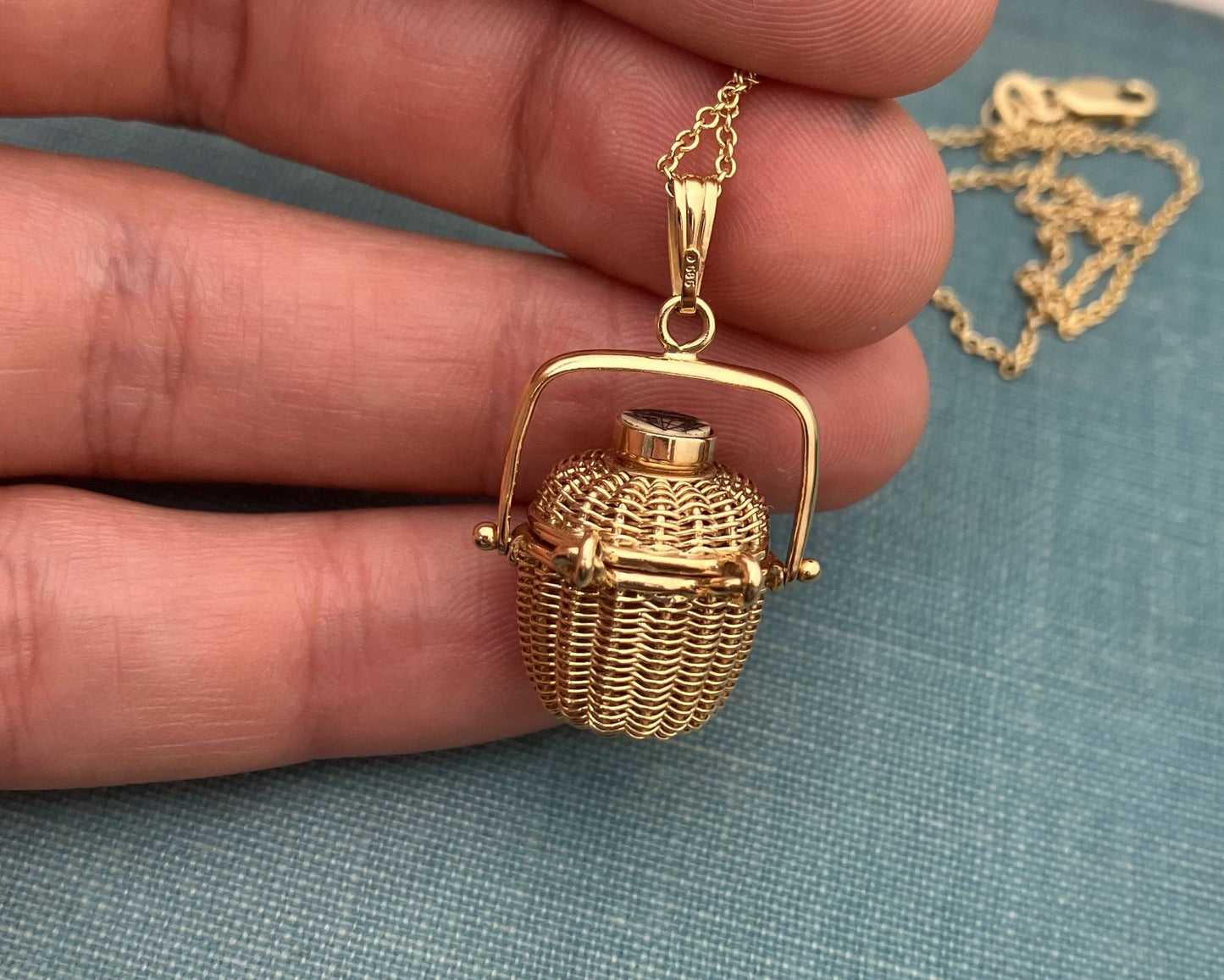 Nantucket Scrimshaw Basket