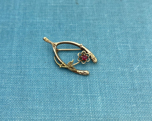 Wishbone Brooch